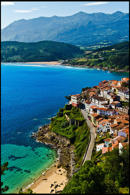View from the San Roque viewpoint of the fishing village of Lastres, Asturias, Spain .]]>” id=”IMAGE-mdkw0bIJu41r6b8aao1_500″ /></a></p>
<p>View from the San Roque viewpoint of the fishing village of Lastres, Asturias, Spain .]]><br />#pueblo, #village, #playa, #sailor, #spain</p>

			</div><!-- .entry-content -->
</article><!-- #post-1279 -->

		</main><!-- #main -->
	</div><!-- #primary -->


<aside id=